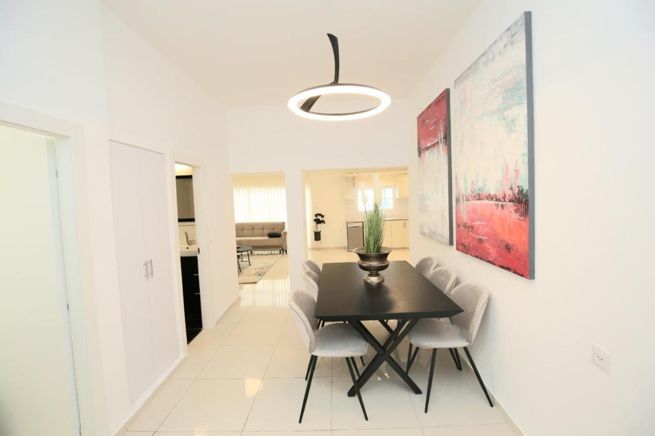 City Center Luxury Apartment In נתניה מראה חיצוני תמונה