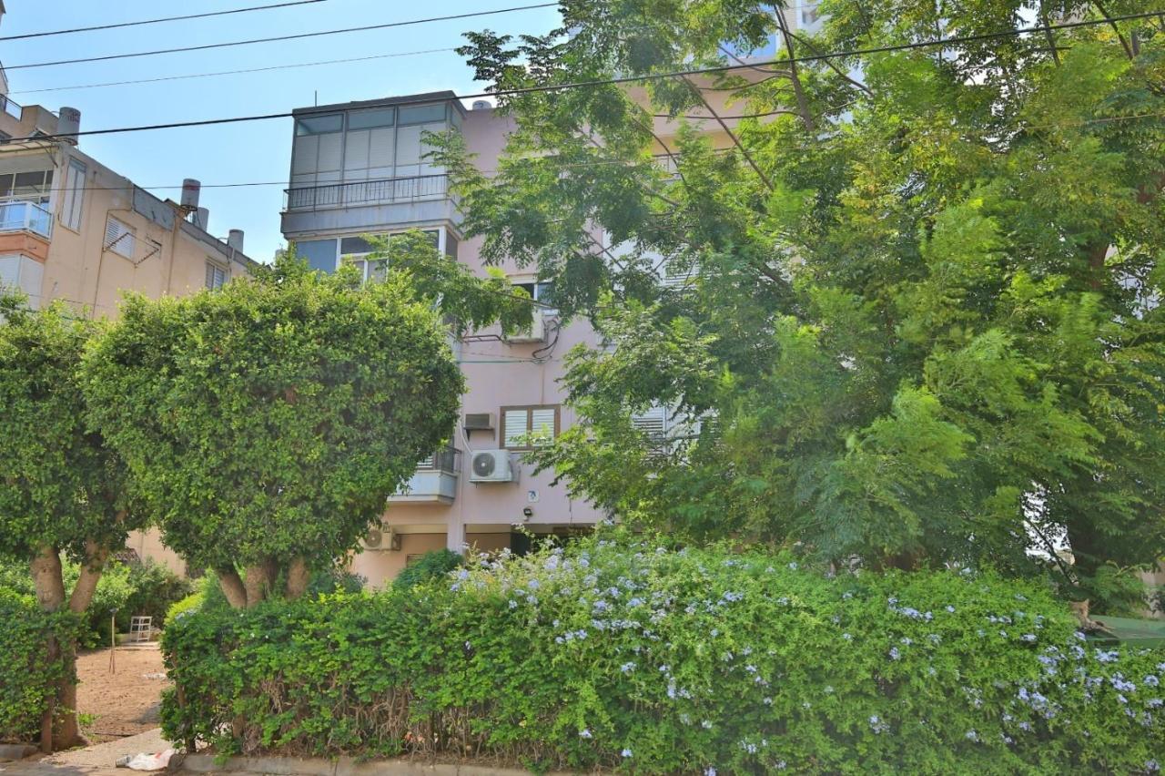 City Center Luxury Apartment In נתניה מראה חיצוני תמונה